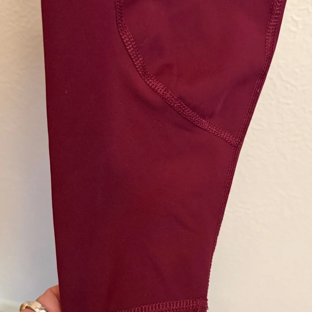 🏃‍♀️🏃‍♀️🏃‍♀️3 for 12$🏃‍♀️🏃‍♀️🏃‍♀️Members Mark Burgundy Athletic Leggings -XL